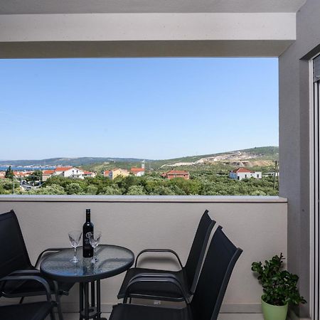 Apartman Franka Trogir Bagian luar foto
