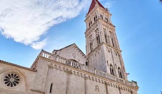 Apartman Franka Trogir Bagian luar foto