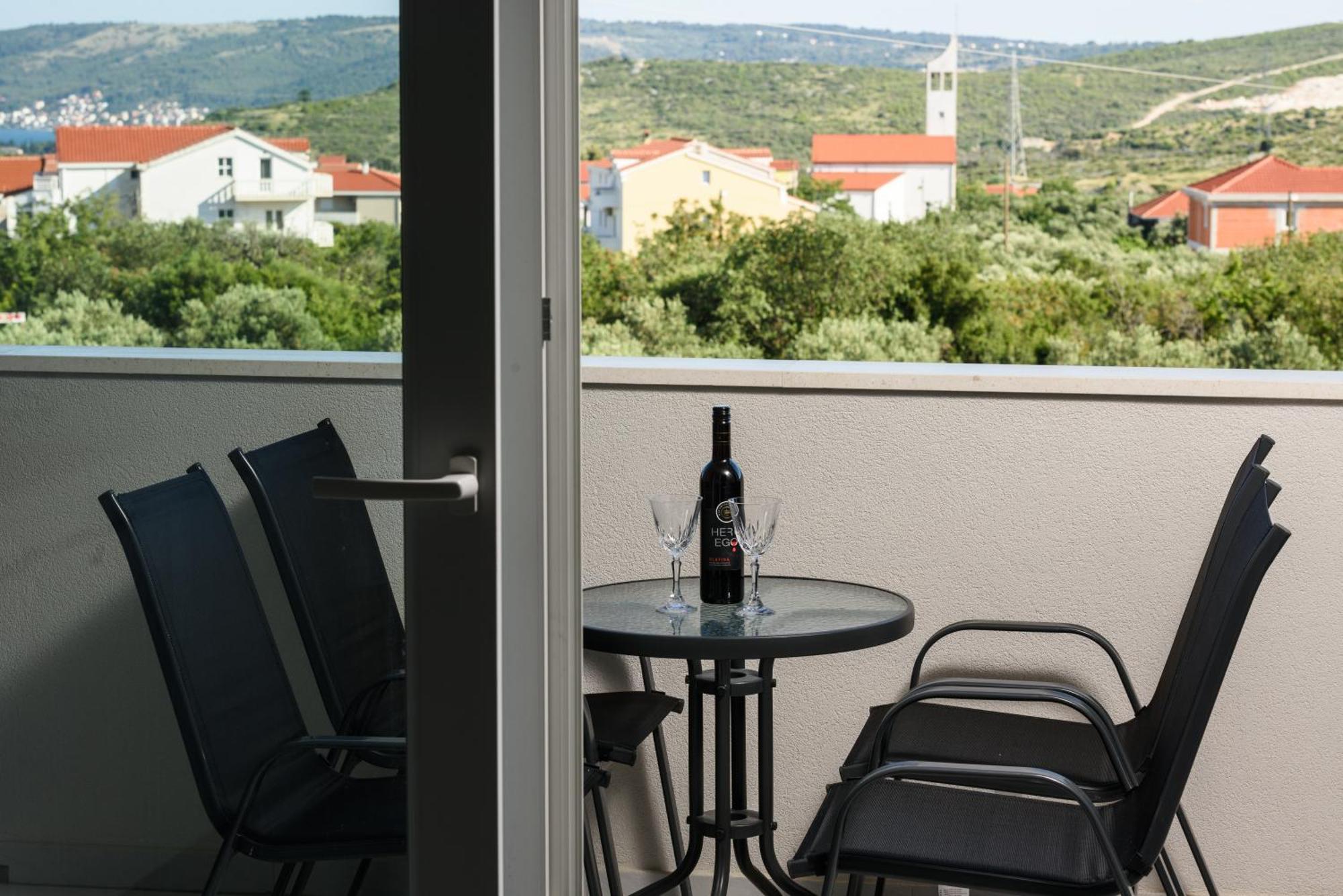 Apartman Franka Trogir Bagian luar foto